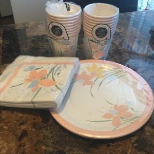Amscan Romantic Peach Floral Partyware Set 40 Pc NWT